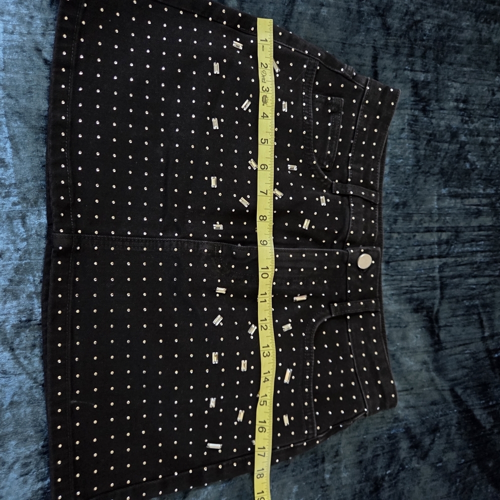 Stylish Black Studded Skirt - Picture 2 of 4